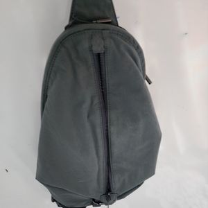 Athleta cross body - used once